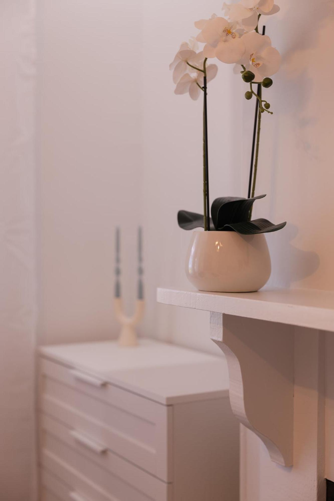 Unionelle A Luxe Newtown Terrance *