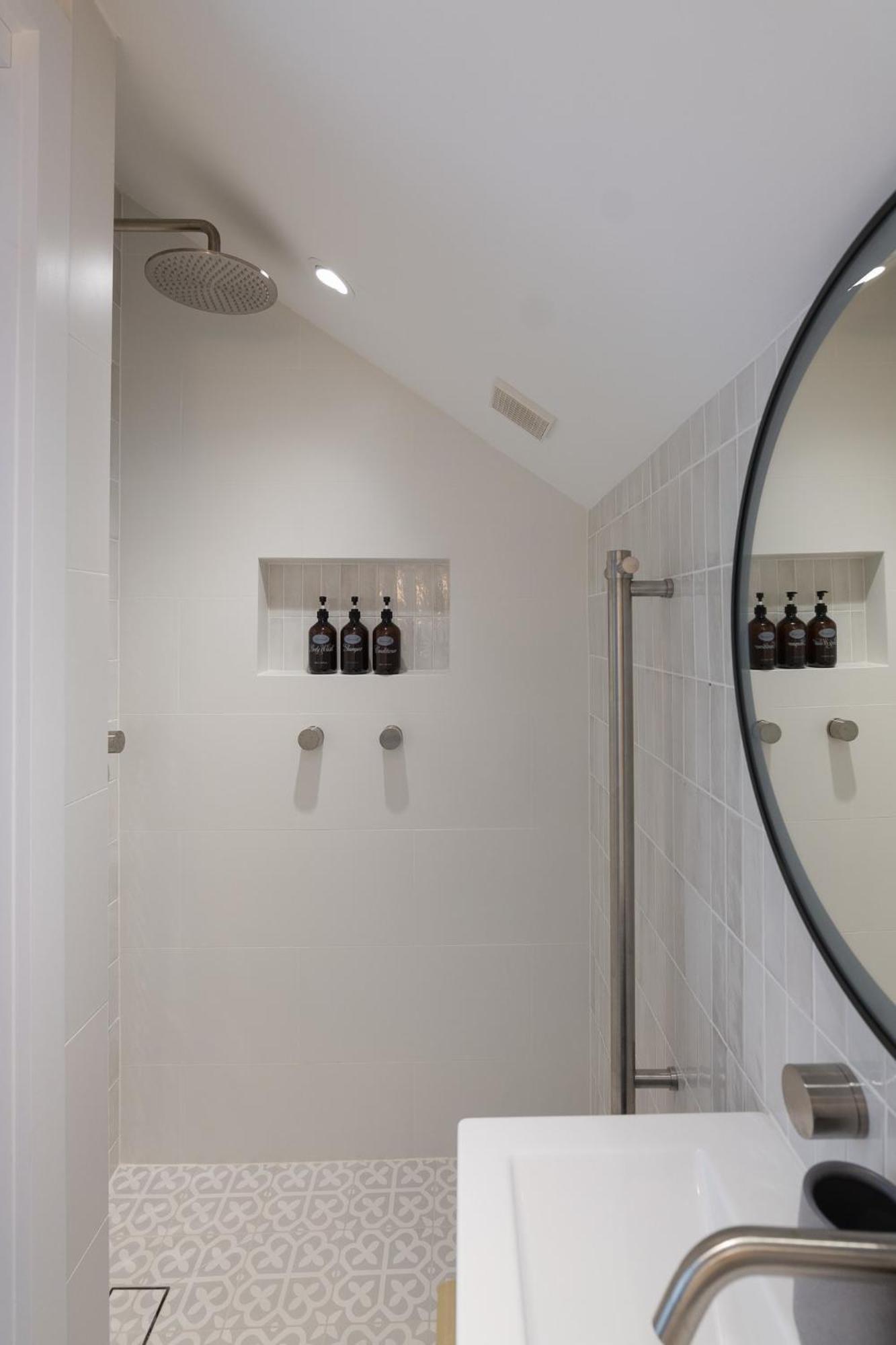 Unionelle A Luxe Newtown Terrance Holiday home *