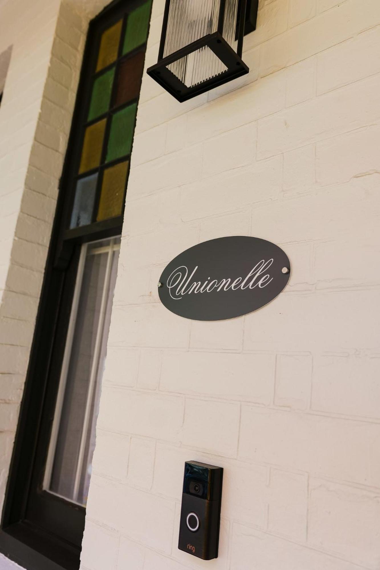 Unionelle A Luxe Newtown Terrance Sydney